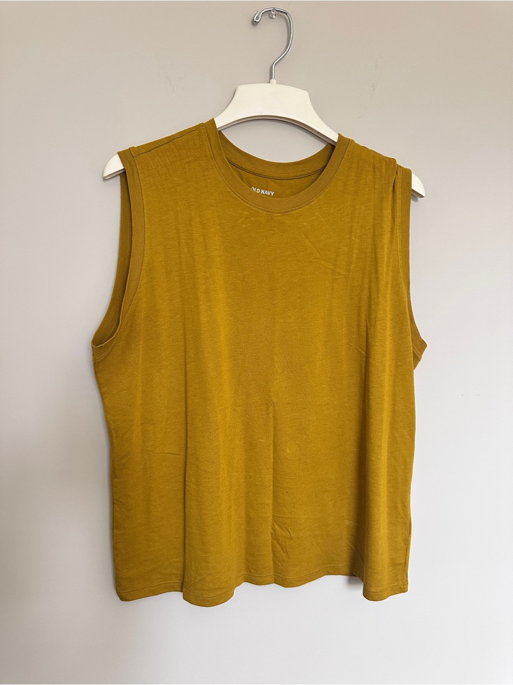 Old Navy Women's Mustard Muscle Tee Tank Top